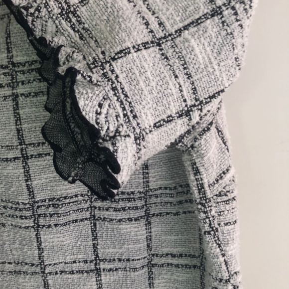 Banana Republic Short Sleeve Top sz S - Picture 3 of 5